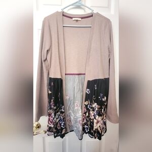 Mystree Floral and Tan Cardigan Size Large